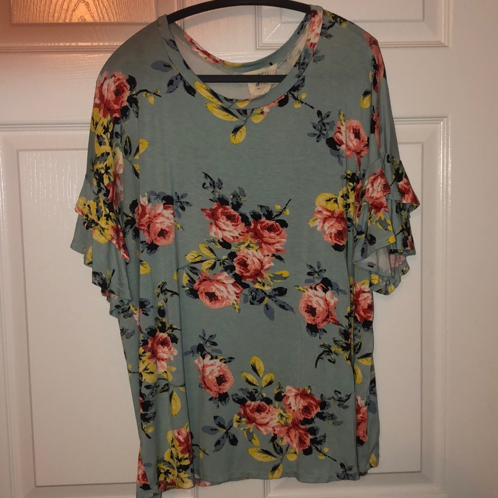 Bell Sleeve Floral Top